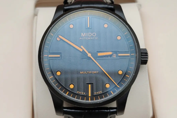 美度手表有水珠怎么解决(手表进水应该怎么办)(图) 美度手表有水珠怎么解决(手表进水应该怎么办)(图)