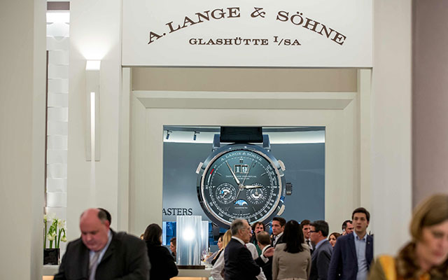 朗格手表售后维修网点热线怎么找(朗格手表售后服务电话及网点查询方法)