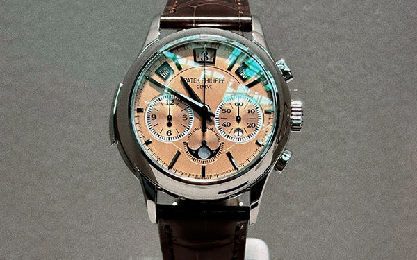 百达翡丽腕表表蒙破裂解决办法(腕表维修专家教你轻松解决) 百达翡丽腕表表蒙破裂解决办法(腕表维修专家教你轻松解决)