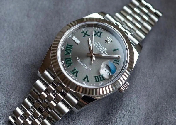 劳力士表出现走快处理技巧是什么