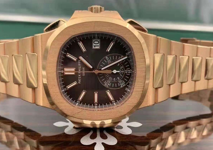 百达翡丽手表表带过长解决技巧(专家教你如何正确调整手表表带长度)