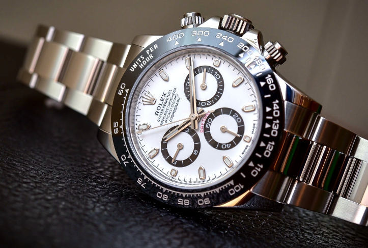 劳力士腕表划痕解决方法(轻松解决劳力士腕表划痕的实用技巧) 劳力士腕表划痕解决方法(轻松解决劳力士腕表划痕的实用技巧)